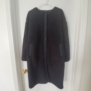 Uniqlo Sherpa Coat - Medium - Black
